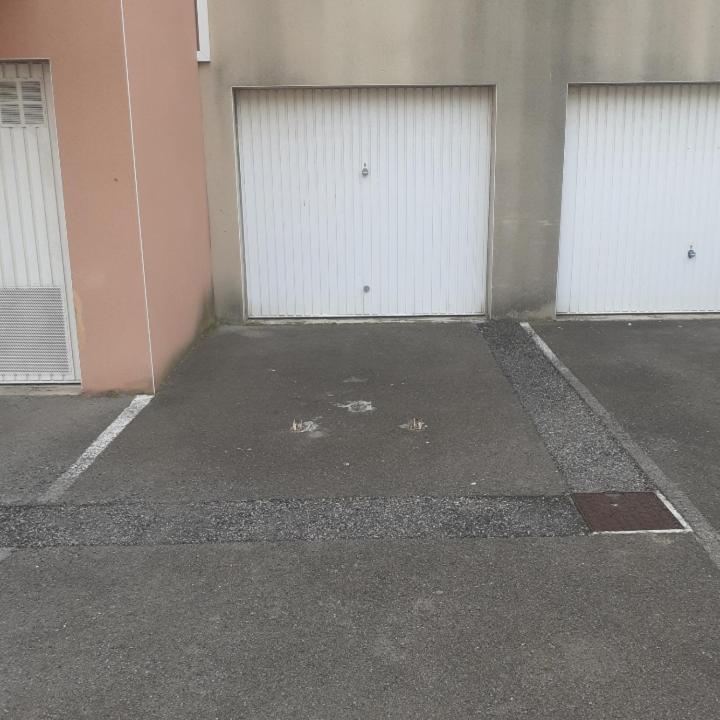 T2 Clim Avec Terrasse Et Place De Parking Privative Balaruc-les-Bains Eksteriør billede
